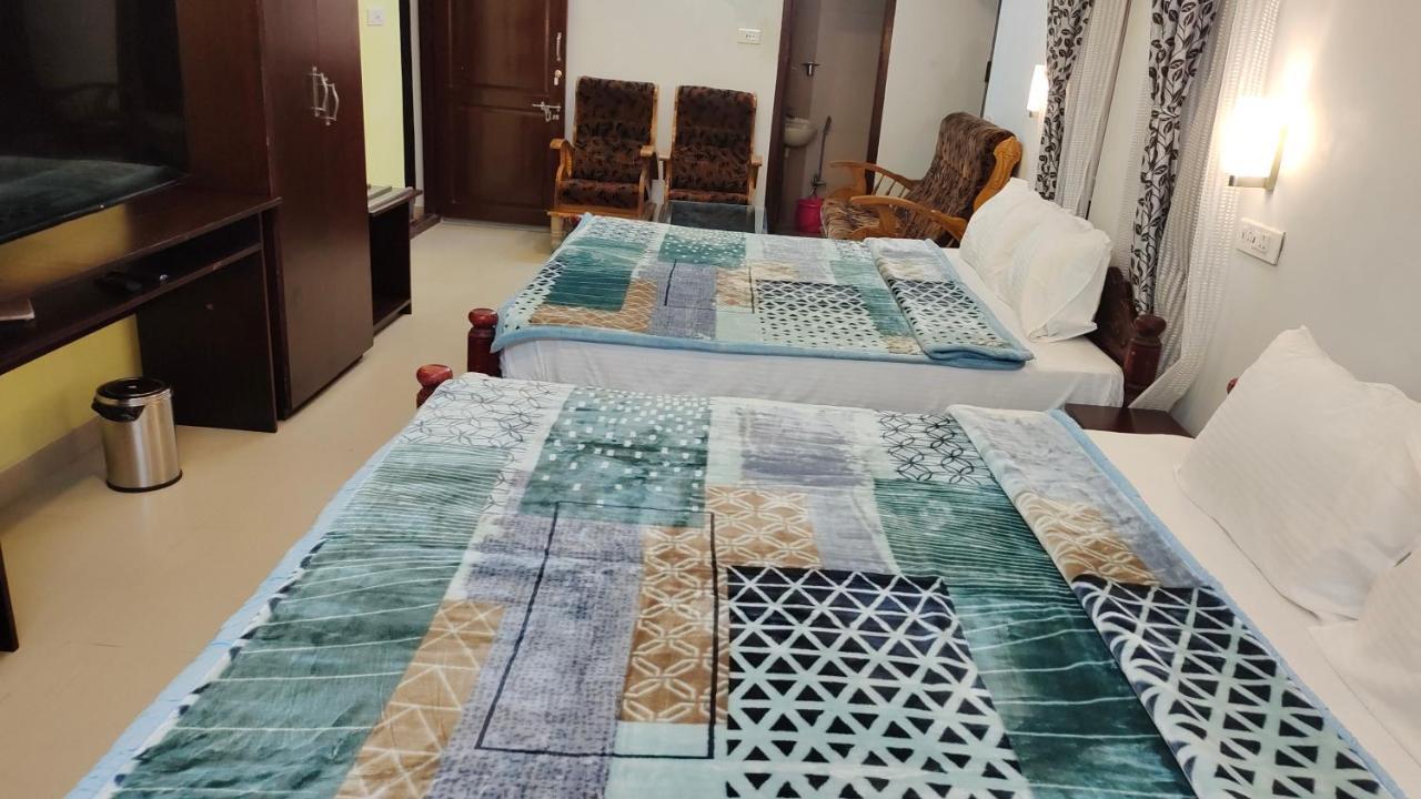 Royal Serene Villas Udagamandalam Exterior foto