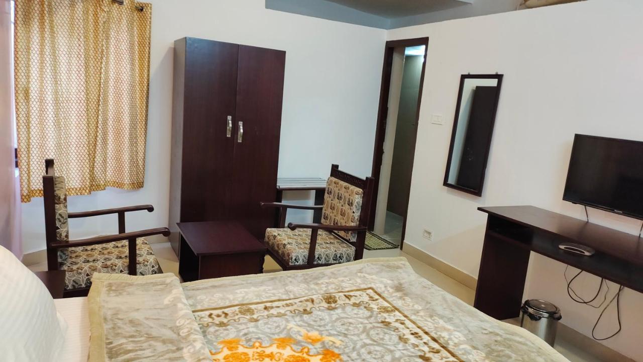 Royal Serene Villas Udagamandalam Exterior foto