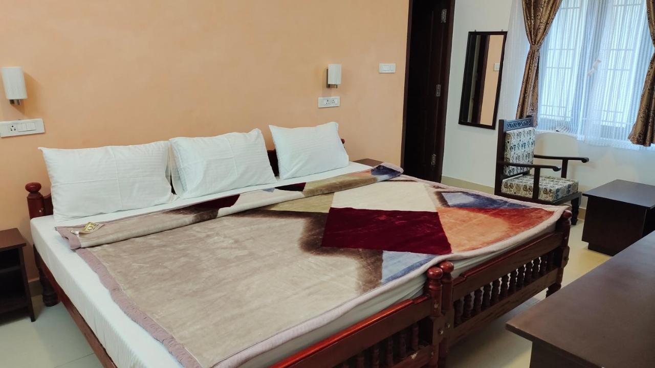 Royal Serene Villas Udagamandalam Exterior foto