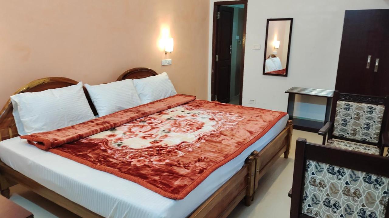 Royal Serene Villas Udagamandalam Exterior foto